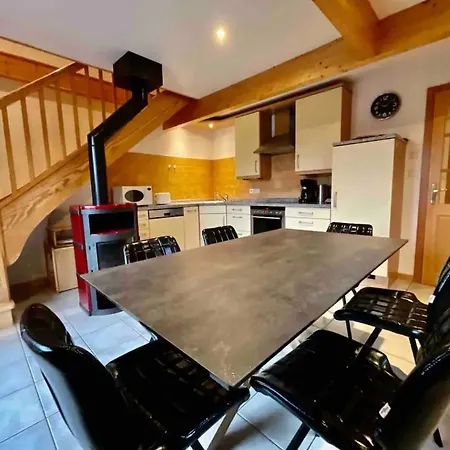 Chalet Le Murmure Du Ruisseau, Beau Chalet Avec Terrasse *