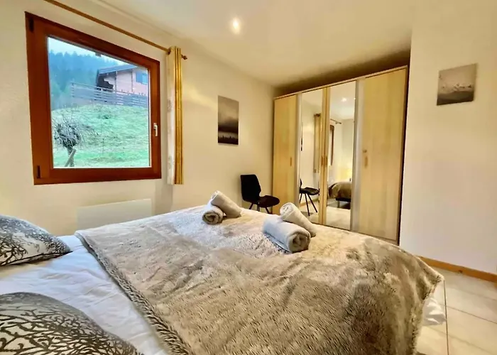 Le Murmure Du Ruisseau, Beau Chalet Avec Terrasse *